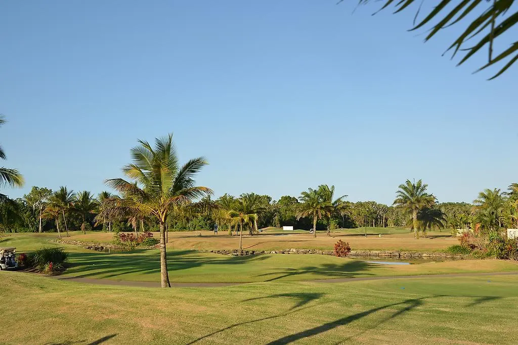 17 Cascade House - Luxury Holiday Home  Port Douglas