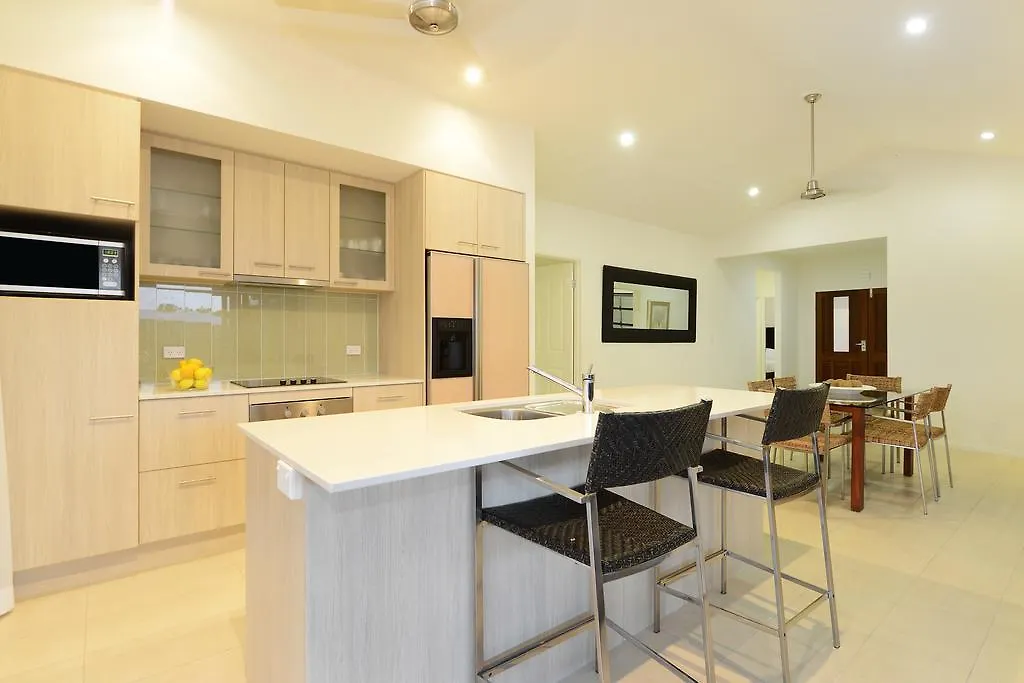 17 Cascade House - Luxury Holiday Home 0*, Port Douglas Australia